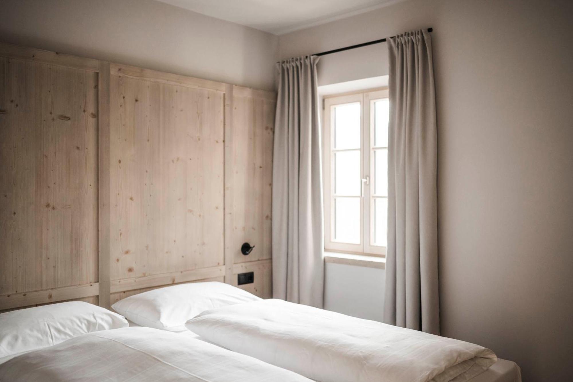 Hofergut Suites & Apartments Рісконе Екстер'єр фото
