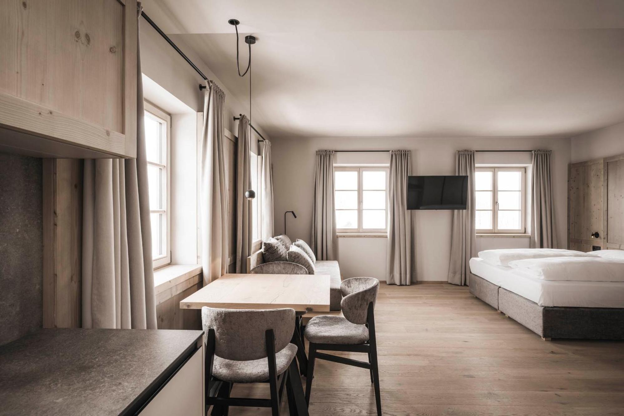 Hofergut Suites & Apartments Рісконе Екстер'єр фото